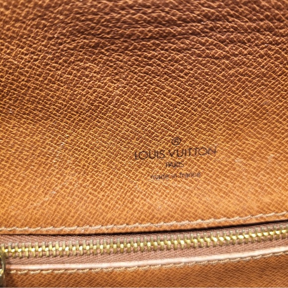 Louis Vuitton St. Cloud mm crossbody shoulder bag - Picture 10 of 16